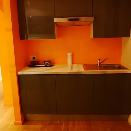 Orange Flat Mh By Connexion Appartement Turin