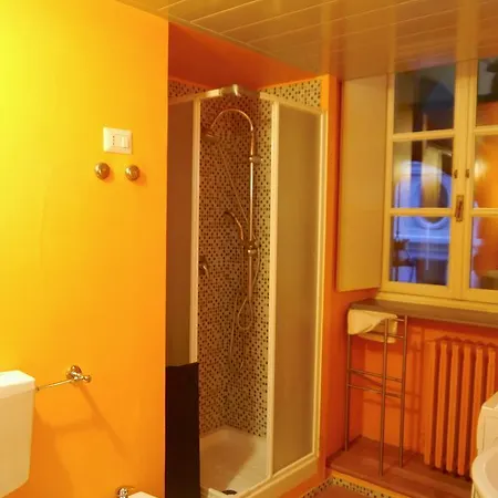 Orange Flat Mh By Connexion